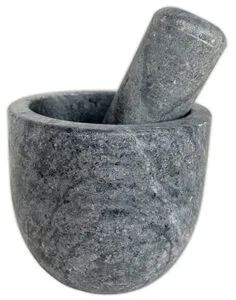 Como moer amêndoa ou nibs de cacau manualmente - Pilão de Pedra Sabão